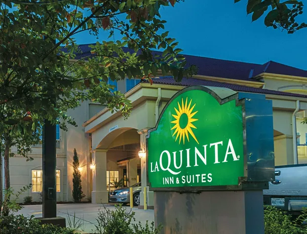La Quinta Inn & Suites by Wyndham Slidell - North Shore Area hotel detail image 1