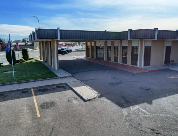 El Rancho Hotel hotel detail image 1