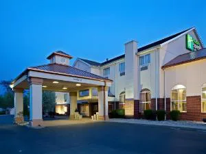 Comfort Inn & Suites Sharonville - Cincinnati North hotel hero