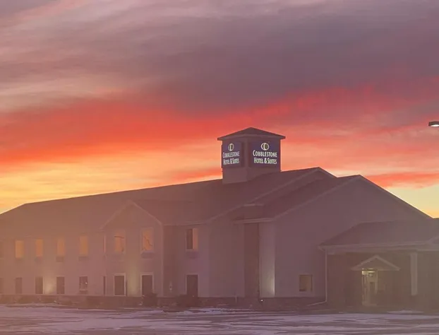 Cobblestone Hotel & Suites – Broken Bow hotel detail image 4