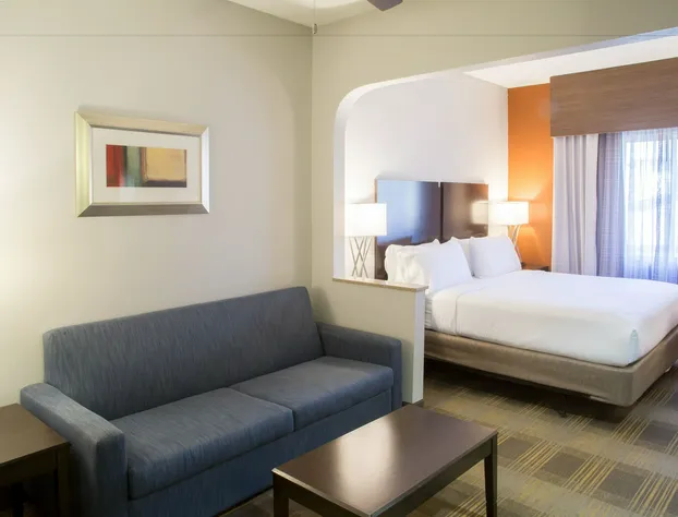 Holiday Inn Express Hotel & Suites Oxford by IHG hotel detail image 4