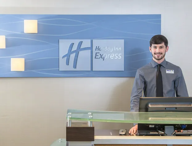 Holiday Inn Express Hotel & Suites Oxford by IHG hotel detail image 2