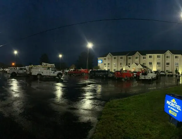 Microtel Inn & Suites by Wyndham Prairie du Chien hotel detail image 2