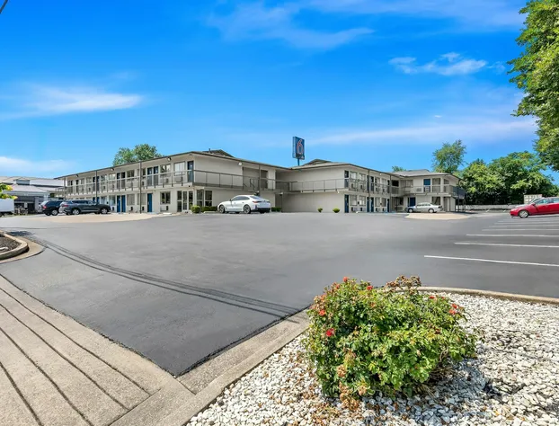 Motel 6 Murfreesboro, TN hotel detail image 2