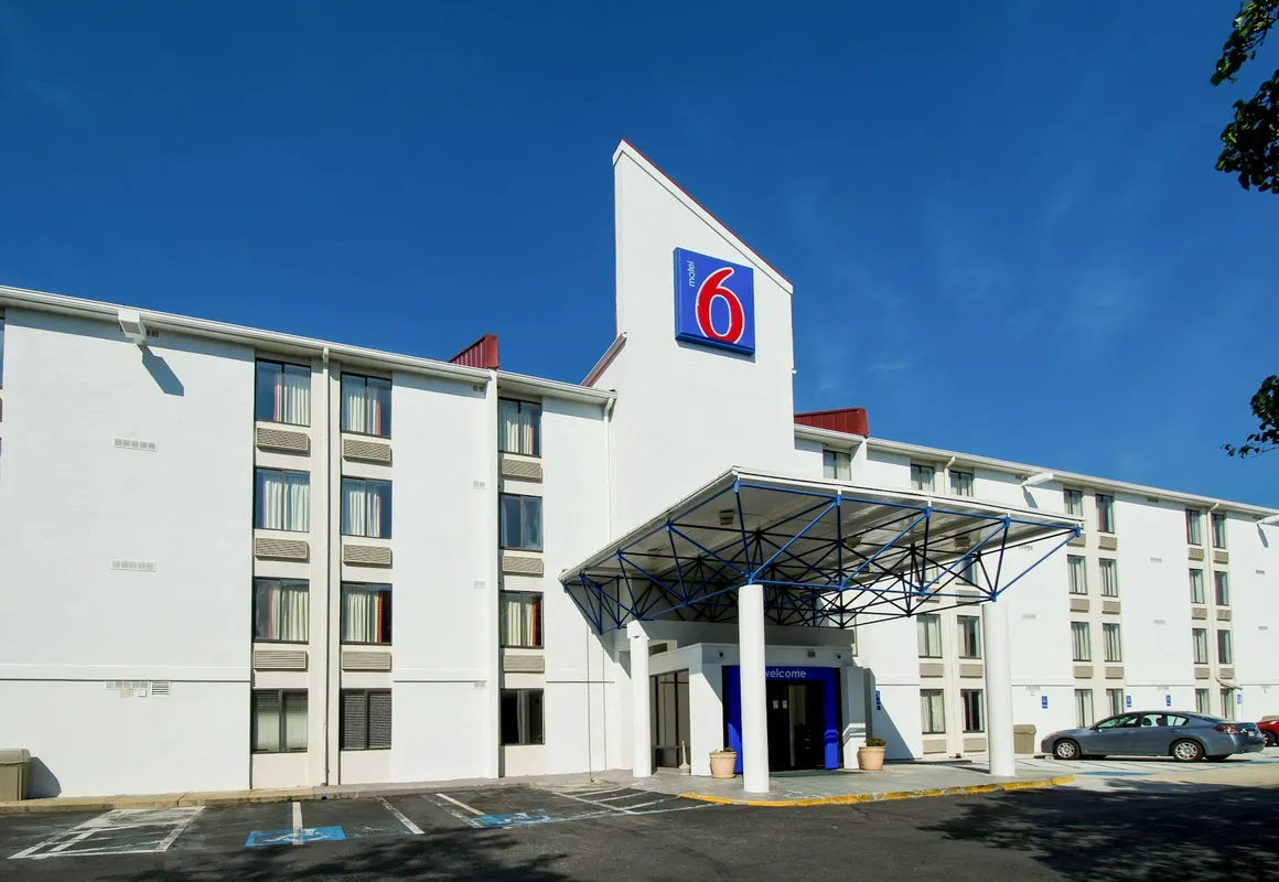Motel 6 Springfield, VA - Washington DC Southwest hotel hero