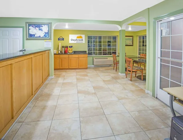 Days Inn by Wyndham Oroville hotel detail image 1