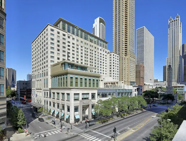 The Peninsula Chicago hotel detail image 2