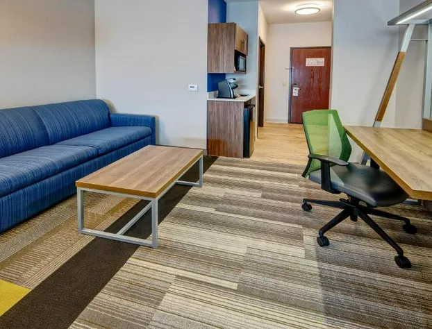 Holiday Inn Express Hotel & Suites Corsicana by IHG hotel detail image 3