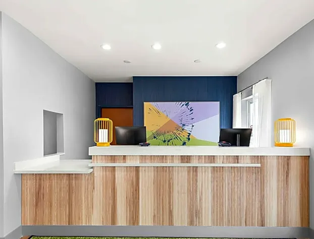 Spark by Hilton Springfield Southwest hotel detail image 3