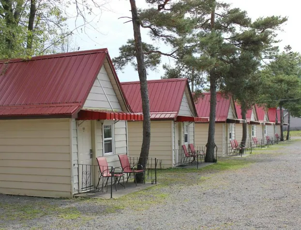 Imperial Inn Thousand Islands hotel detail image 1