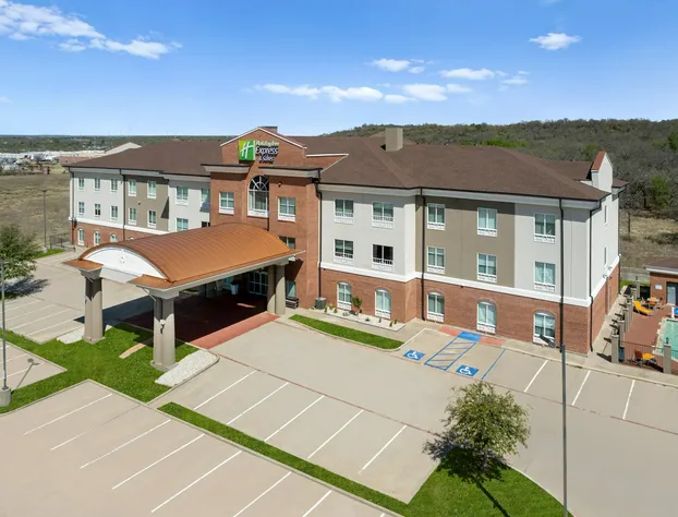 Holiday Inn Express Hotel & Suites Graham by IHG hotel detail image 2