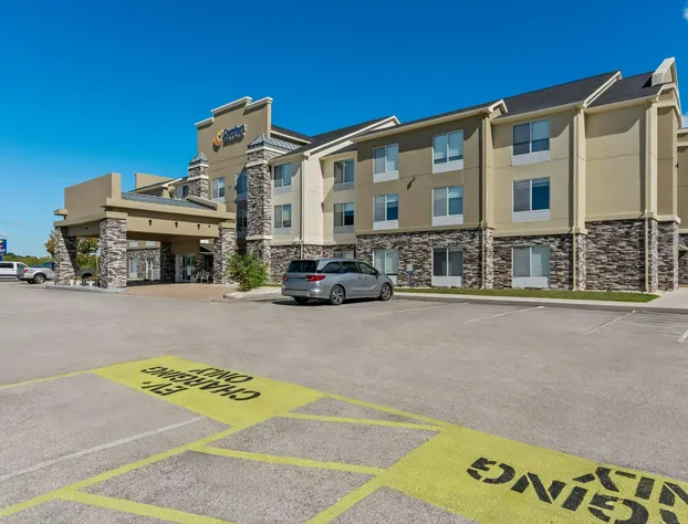 Comfort Inn & Suites Berea hotel detail image 2