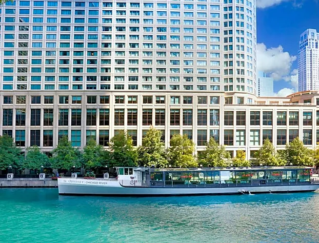 Sheraton Grand Chicago Riverwalk hotel detail image 1