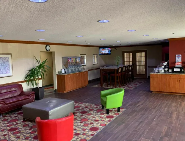 Baymont by Wyndham Evansville North/Haubstadt hotel detail image 2