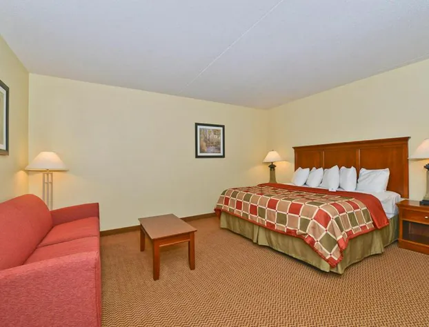 Ramada by Wyndham Platte City KCI Airport hotel detail image 2