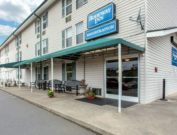 Rodeway Inn Asheville hotel detail image 1