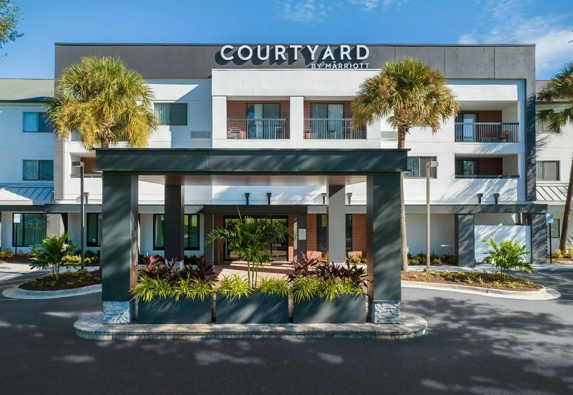 Courtyard by Marriott Tampa North/I-75 Fletcher hotel hero