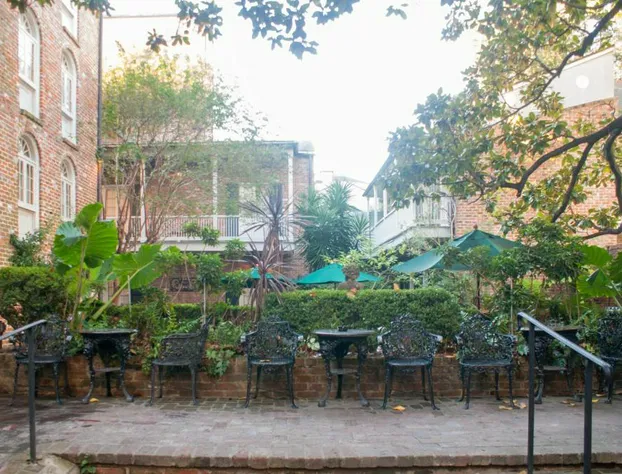 Place d'Armes Hotel hotel detail image 1