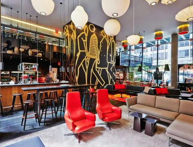 citizenM New York Times Square hotel detail image 4