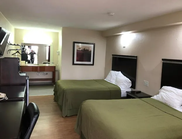 Crossroads Inn hotel detail image 2