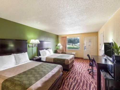 Econo Lodge Inn & Suites San Antonio near Frost Bank Center hotel detail image 2