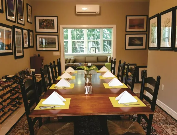 Haven Point Inn and Gallery hotel detail image 4