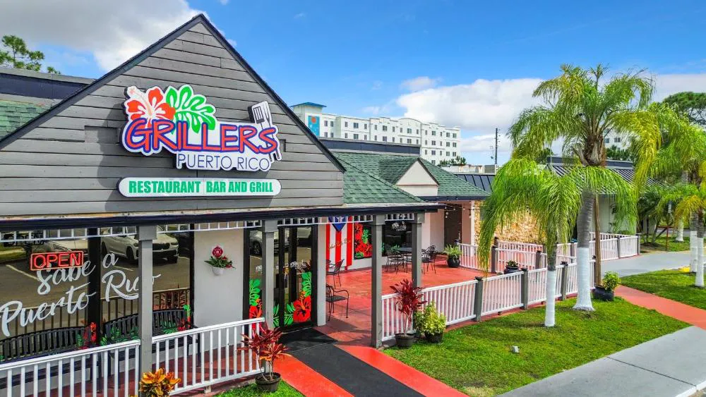 Stayable Kissimmee East hotel hero