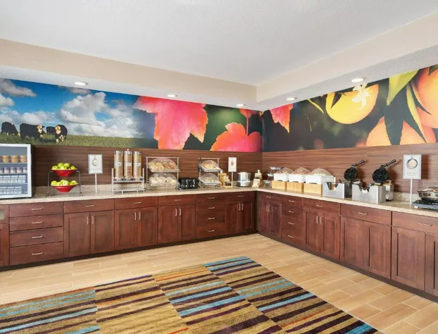 Fairfield Inn by Marriott Deptford hotel detail image 2