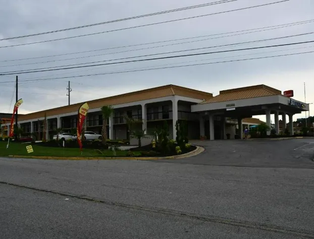 Baymont by Wyndham Macon I-75 hotel detail image 4