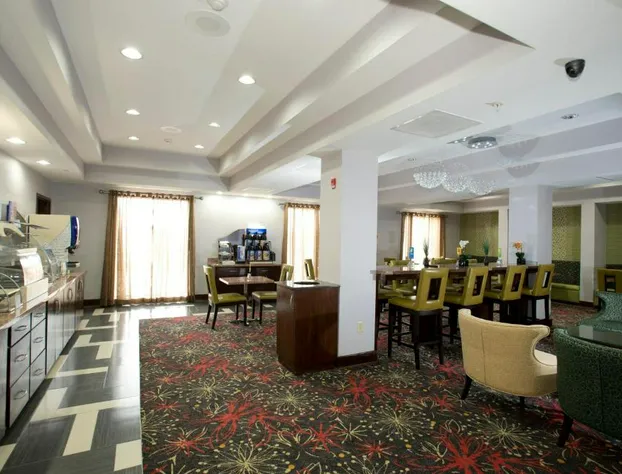 Holiday Inn Express & Suites Morrilton by IHG hotel detail image 1