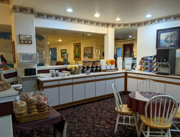 Lighthouse Inn hotel detail image 4