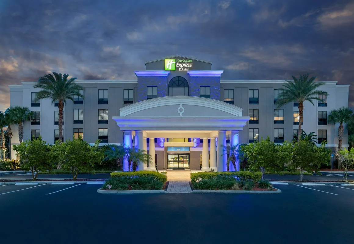 Holiday Inn Express & Suites Lake Placid by IHG hotel hero