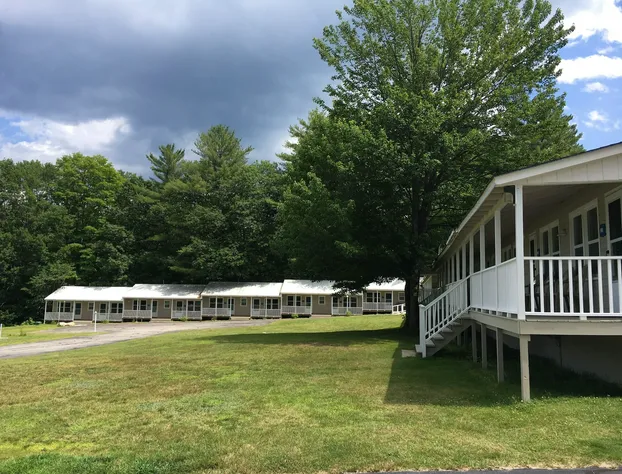 Highland Lake Resort hotel detail image 4