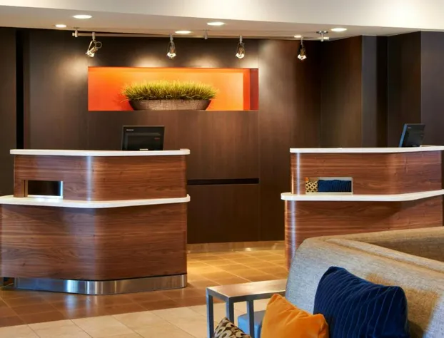 Courtyard by Marriott Toledo Maumee/Arrowhead hotel detail image 1