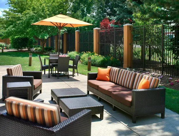 Courtyard by Marriott Toledo Maumee/Arrowhead hotel detail image 2