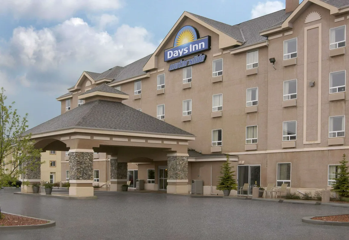 Days Inn by Wyndham Red Deer hotel hero