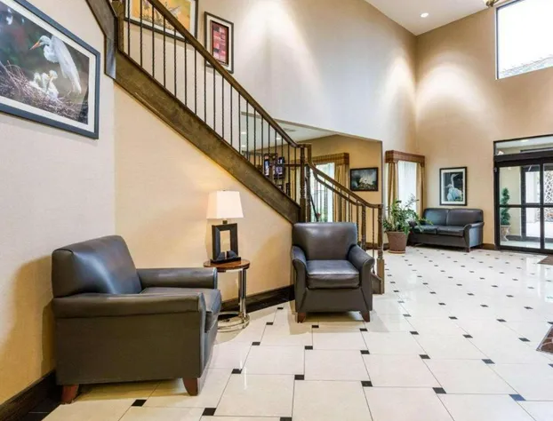 Comfort Inn And Suites Winnie hotel detail image 4