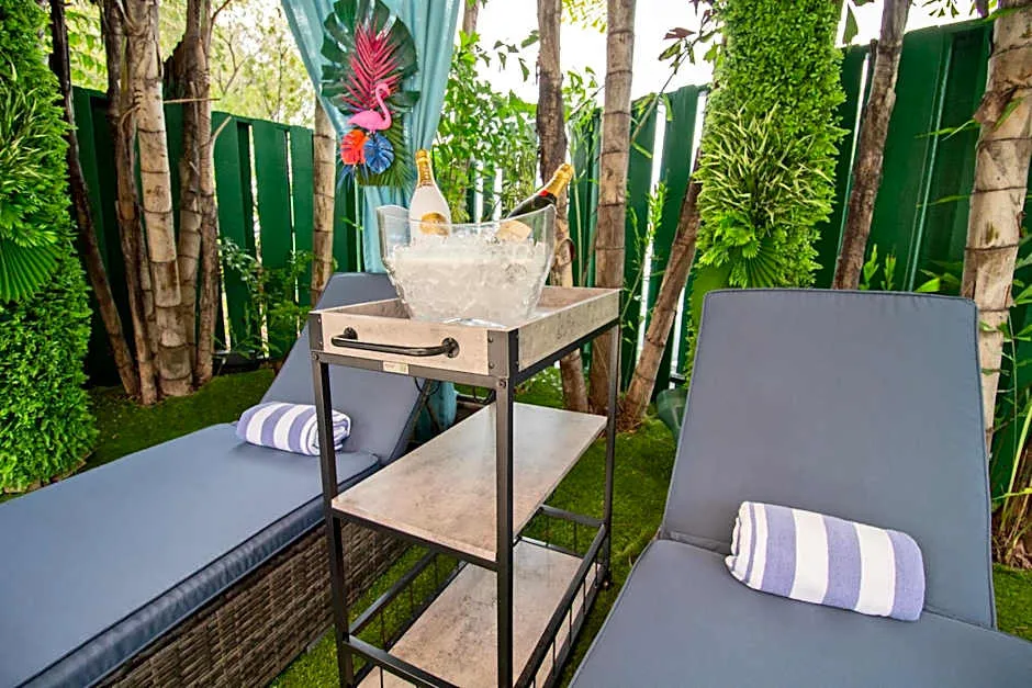 Regency Miami Airport by Sonesta hotel hero