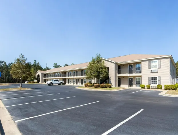 Studio 6 Statesboro, GA hotel detail image 2