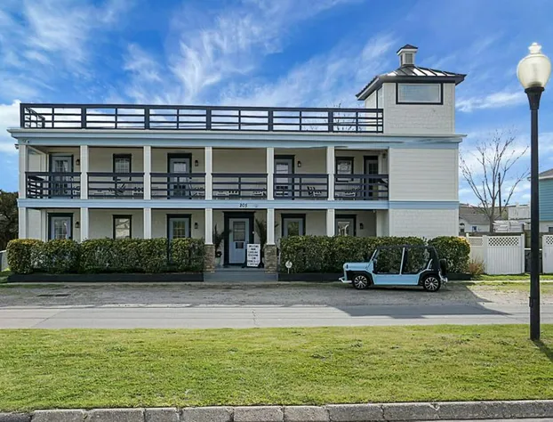 Carolina Beach Inn hotel detail image 1
