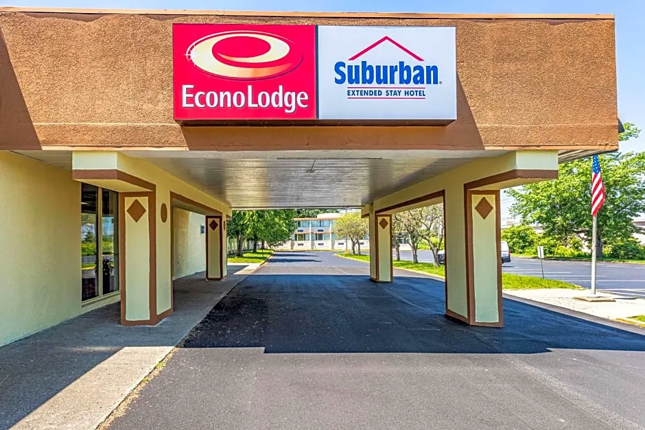 Suburban Studios hotel hero