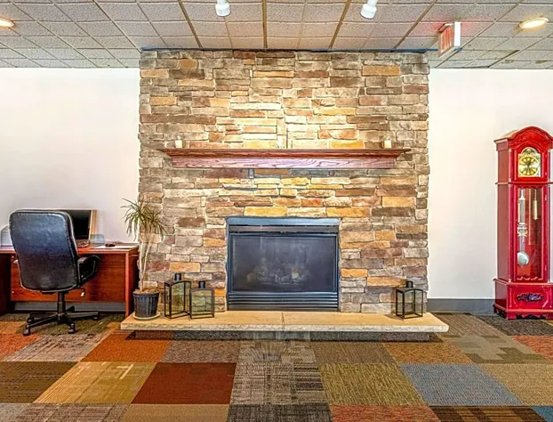 Suburban Studios hotel detail image 4