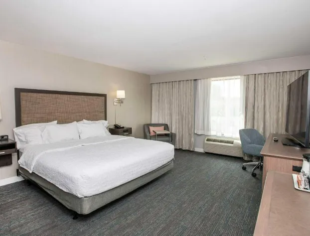 Hampton Inn & Suites Cincinnati / Kenwood hotel detail image 3