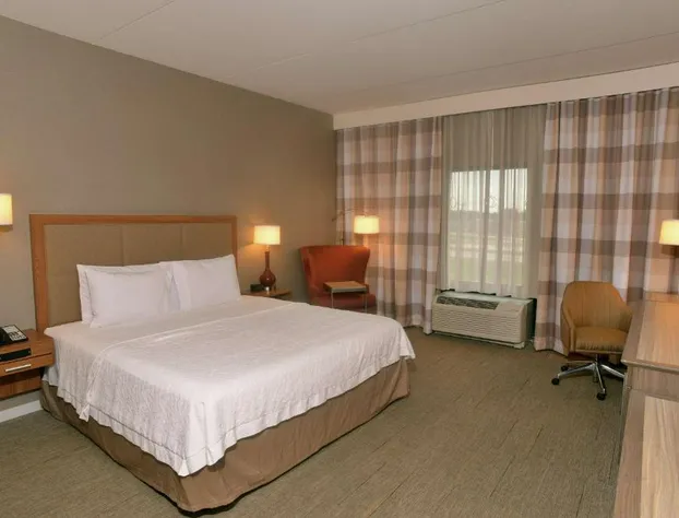 Hampton Inn Springfield-Southeast hotel detail image 3