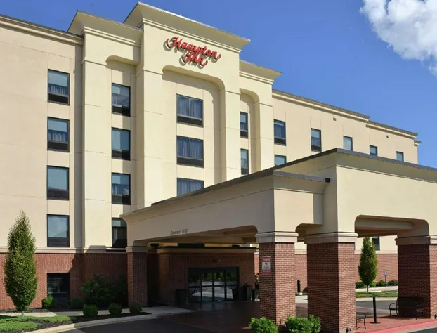 Hampton Inn Springfield-Southeast hotel detail image 1