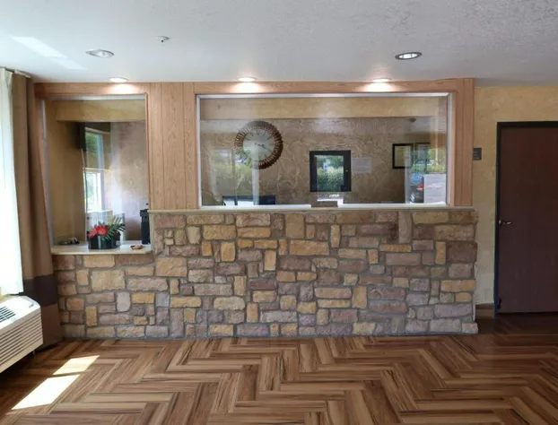 West Worth Inn and Suites hotel detail image 4