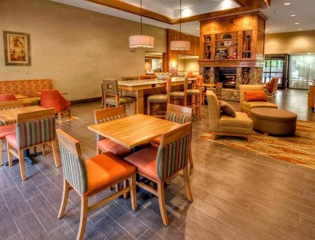 Hampton Inn Franklin hotel detail image 3