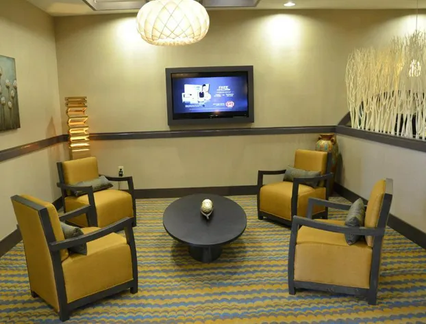 Holiday Inn Express Hotel & Suites Goldsboro - Base Area by IHG hotel detail image 4