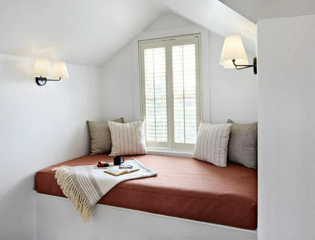 Maison Fleurie, A Four Sisters Inn hotel detail image 4