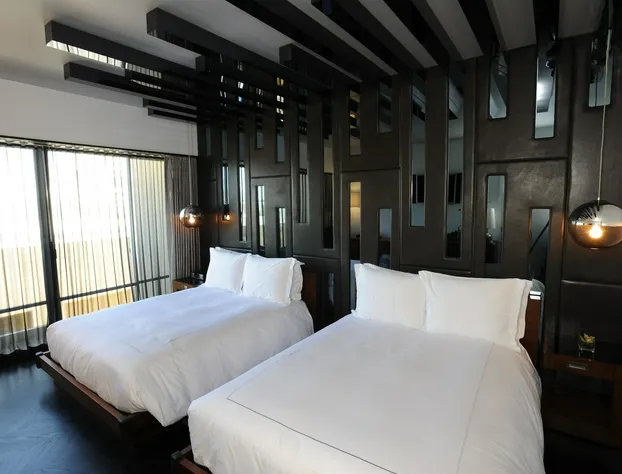 SIXTY Beverly Hills hotel detail image 3